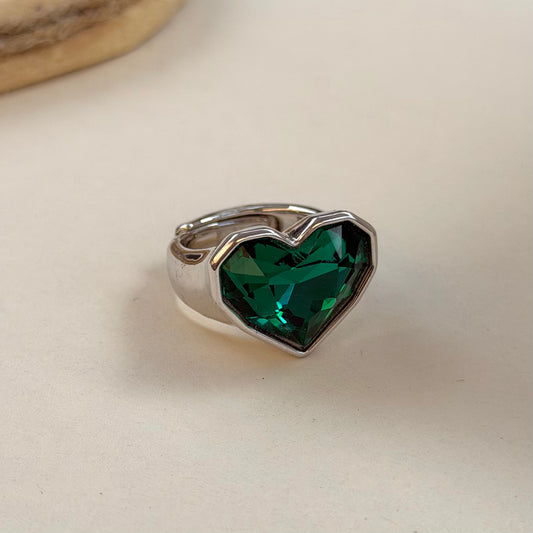 Amara Ring